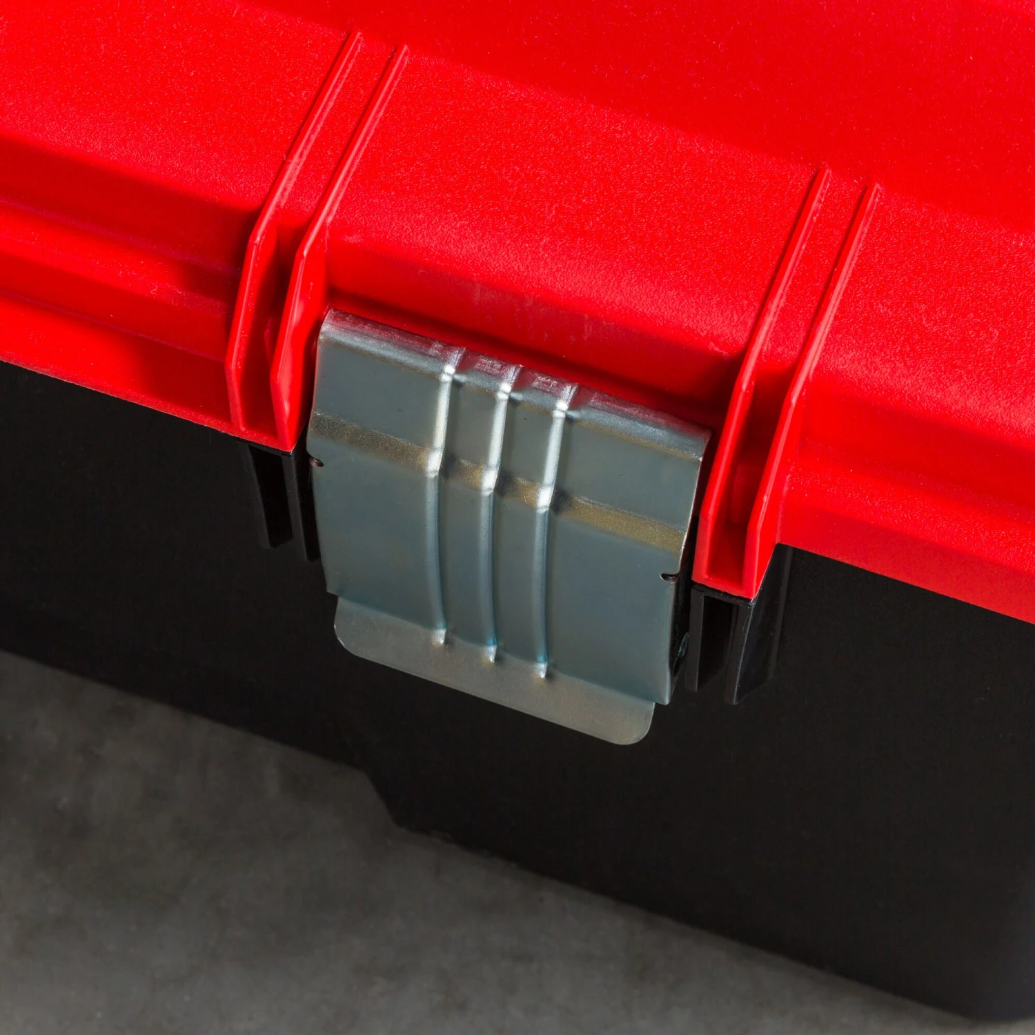 Discount π CRAFTSMAN Portable Tool Boxes PRO 26-in Red Plastic Lockable Tool Box π 7 Discount π CRAFTSMAN Portable Tool Boxes PRO 26-in Red Plastic Lockable Tool Box π - Image 7